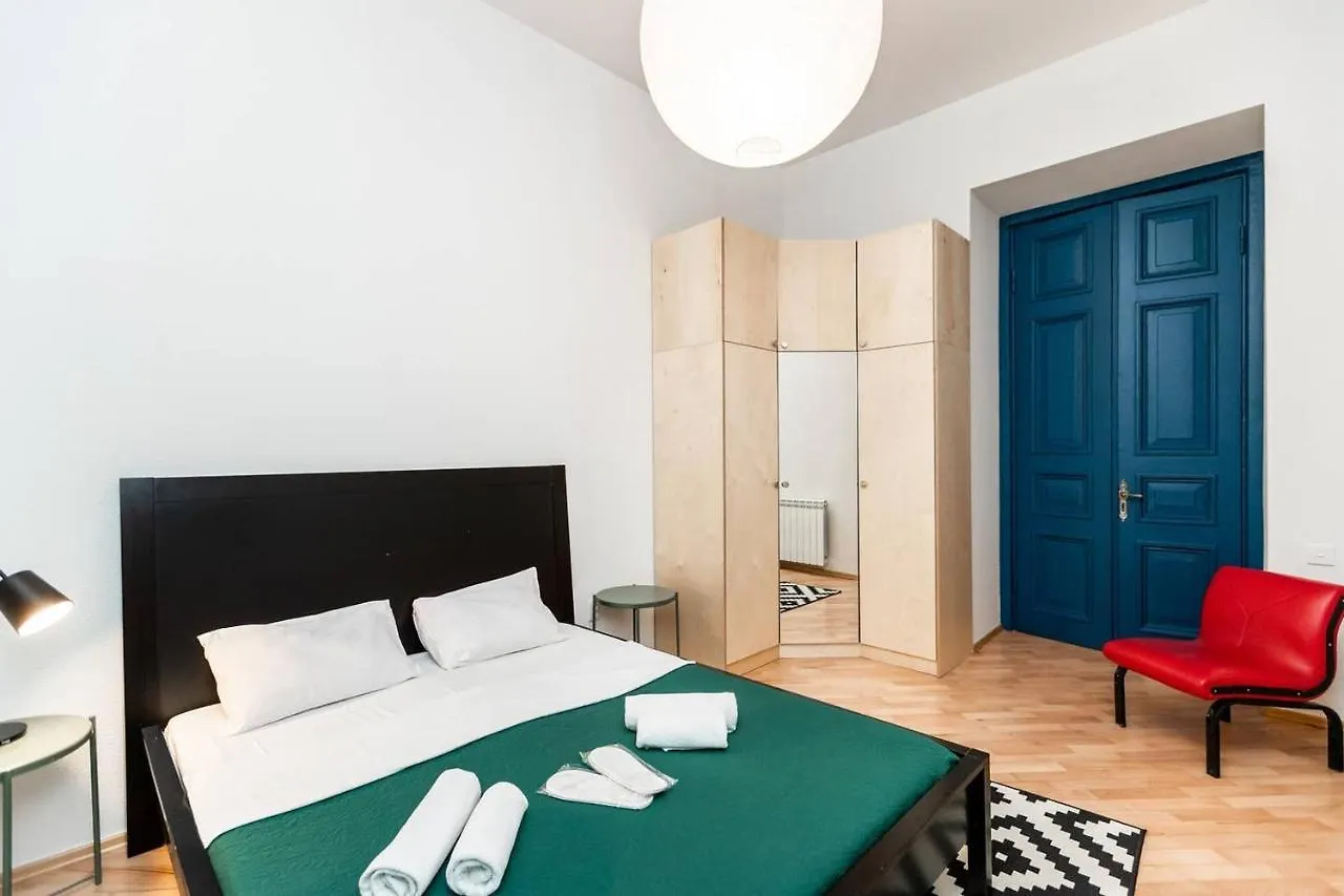 Wehost Apartment Near Roomshotel Tbilisi