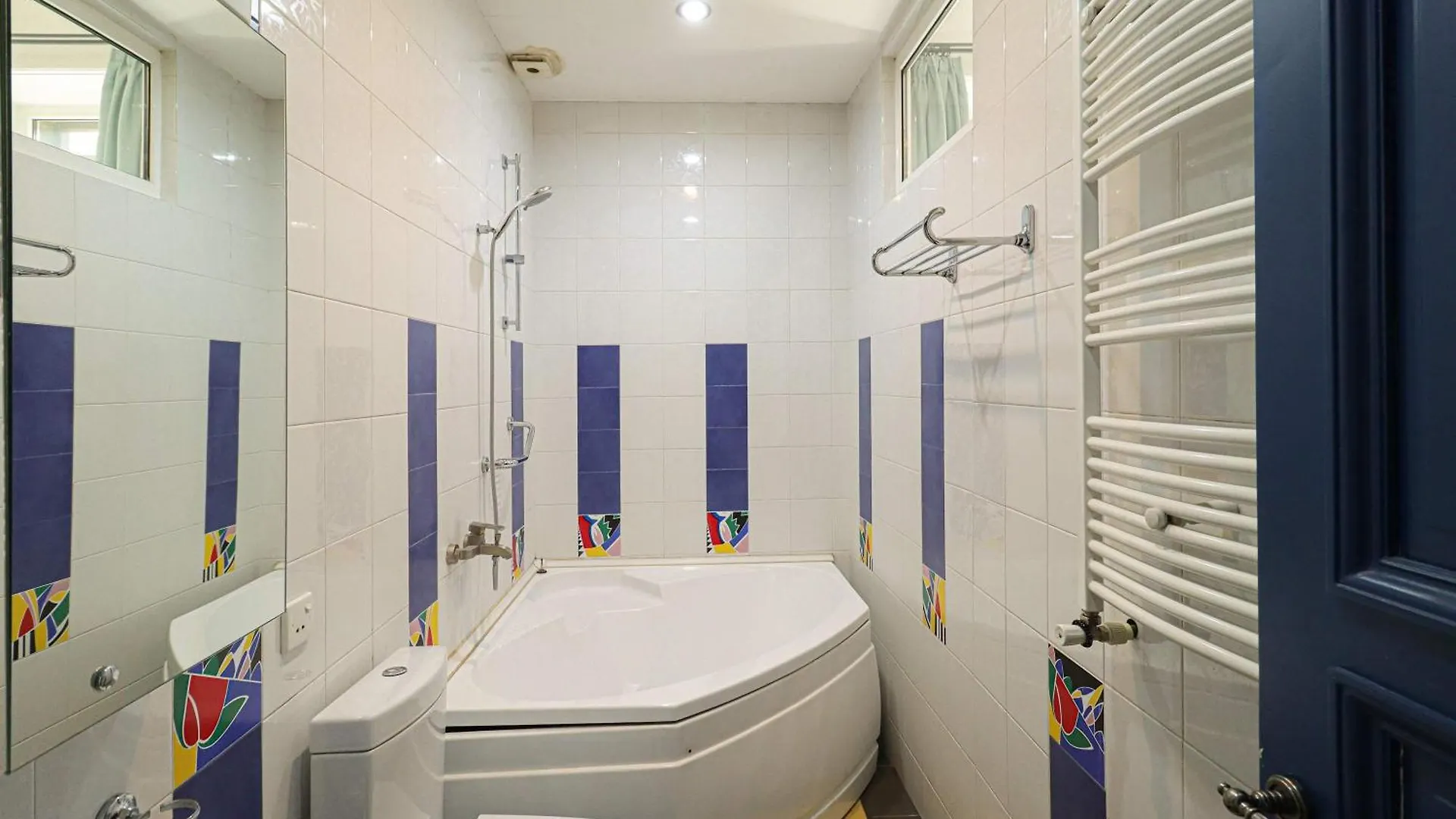 Charming 2Br Near Rooms Hotel - By Wehost Tiflis Apartamento