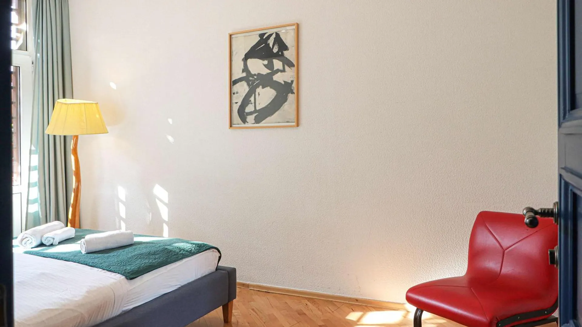 Charming 2Br Near Rooms Hotel - By Wehost Tiflis Georgia
