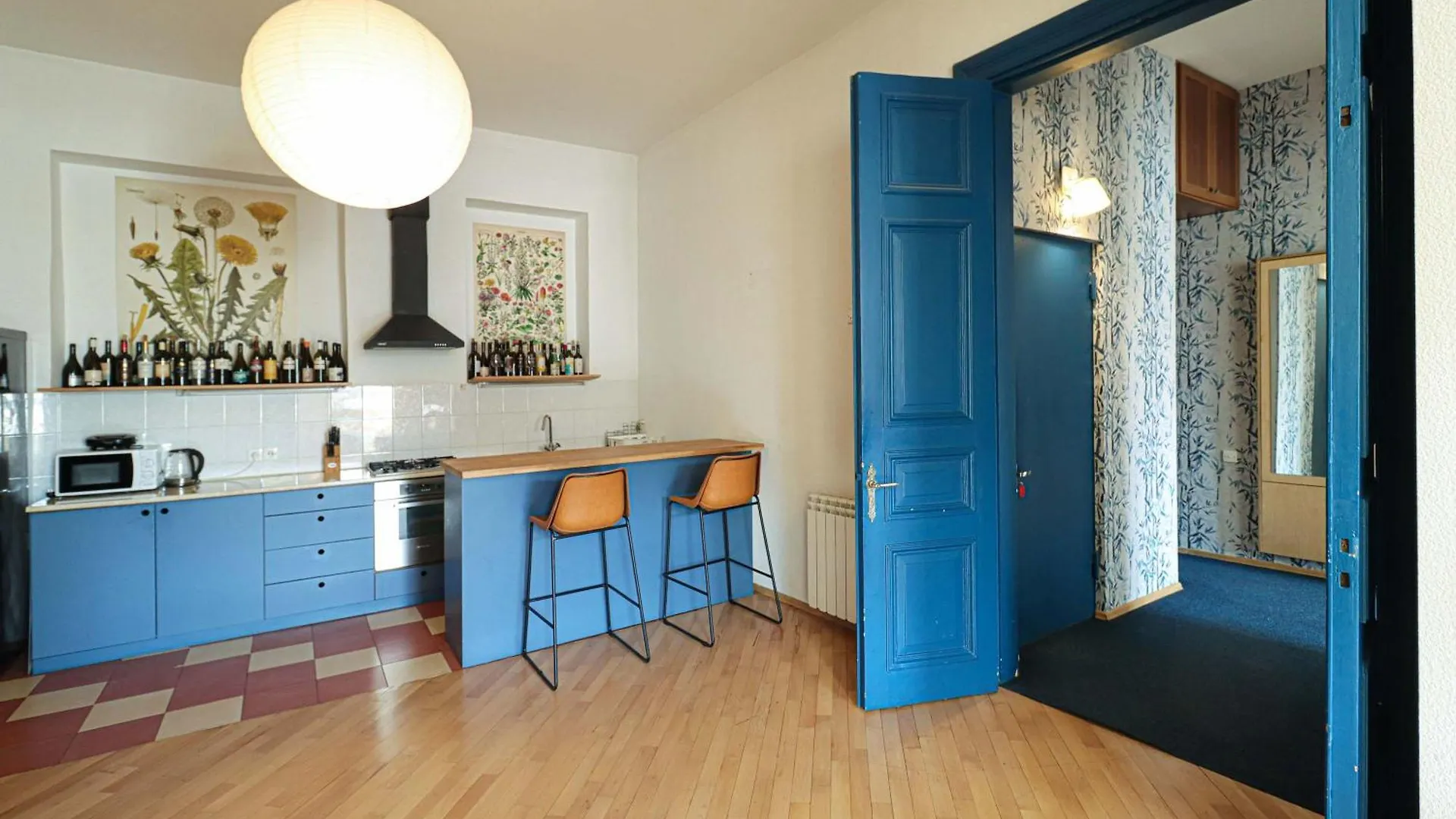 Charming 2Br Near Rooms Hotel - By Wehost Tiflis