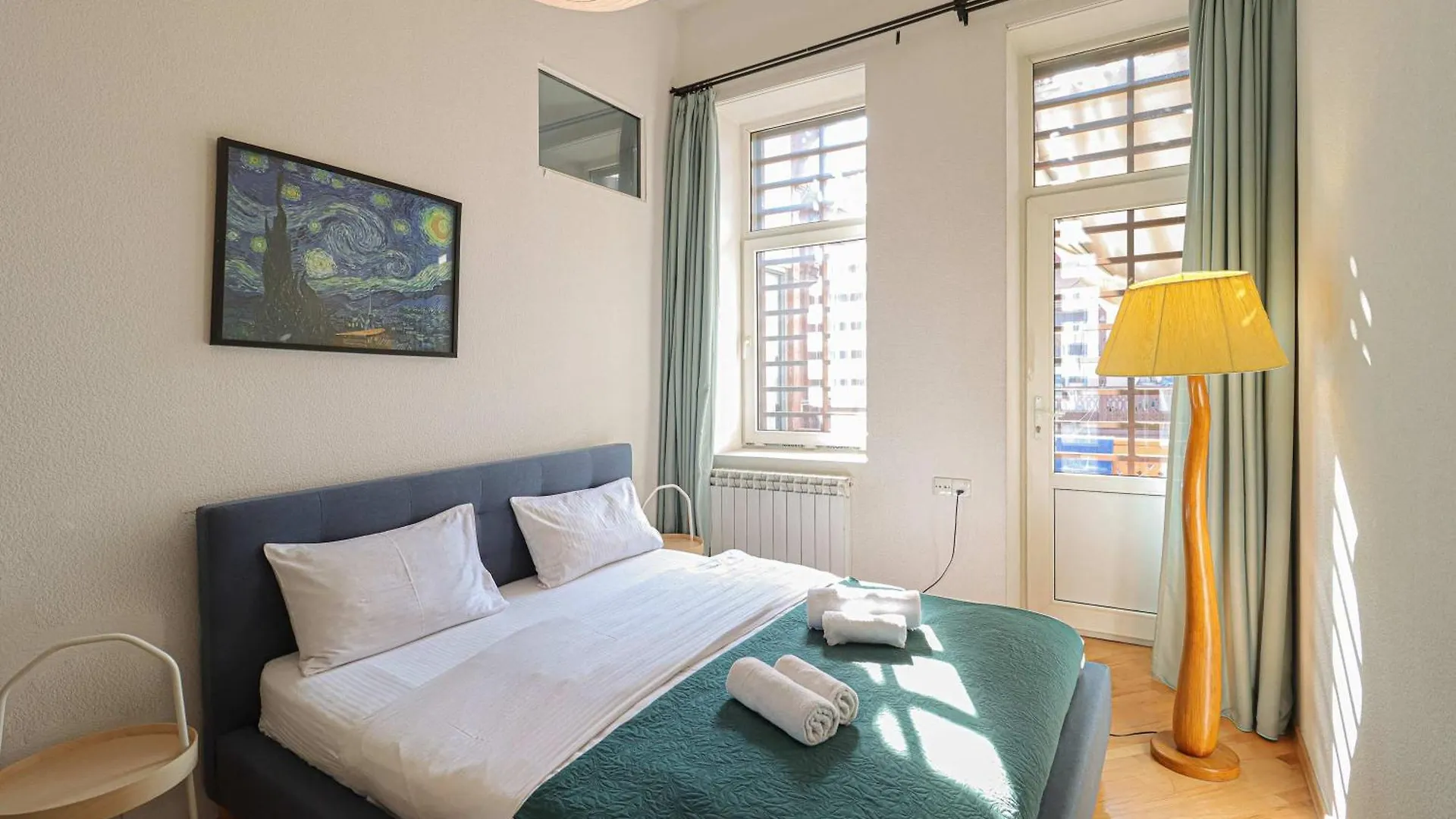 Apartamento Charming 2Br Near Rooms Hotel - By Wehost Tiflis